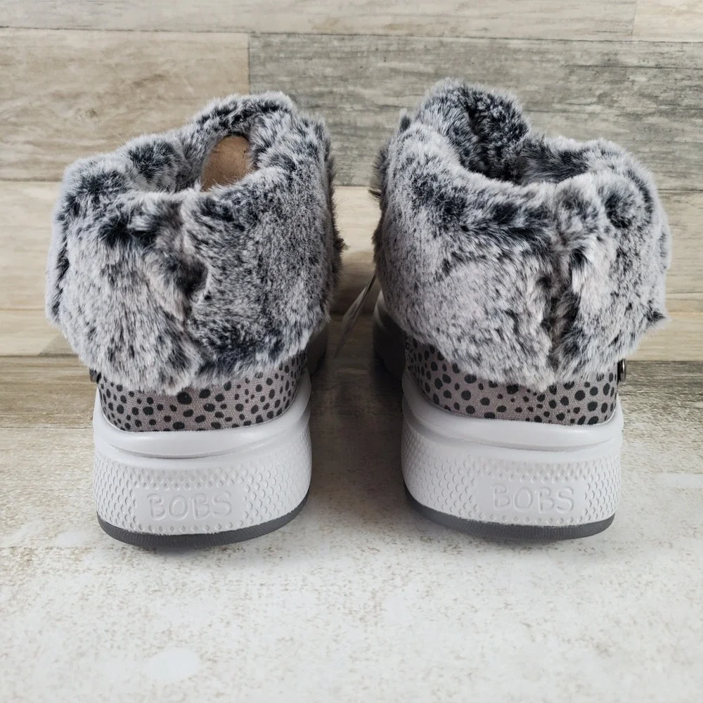 Bobs From Skechers Womens Shoes Sz 7 Charcoal Faux Fur Lining With Cuffed Collar